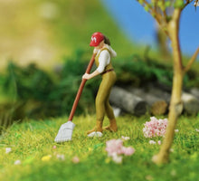 Load image into Gallery viewer, 1:64 Painted Figure Model Miniature Resin Diorama Sand Gardener Nurseryman Woman Collection
