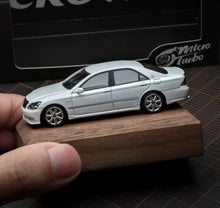 Load image into Gallery viewer, MT 1:64 White Crown S184 12th Sedan Sports Model Diecast Metal Car New Collection
