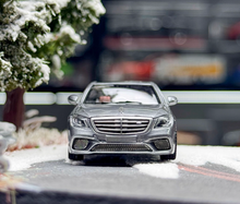 Load image into Gallery viewer, King 1:64 Gray S65 AMG W222 Sedan Sports Model Diecast Metal Car New Collection
