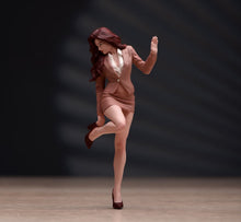 Load image into Gallery viewer, 1:24 Painted Figure Model Miniature Resin Diorama Office Lady Suit Hold Heels
