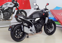 Load image into Gallery viewer, WELLY 1:12 CB1000R Heavy Racing Sports Model Diecast Metal Motorcycle

