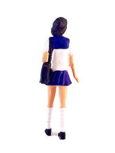 Load image into Gallery viewer, 1:64 Painted Figure Model Miniature Resin Diorama Sand Hoddie Boy Uniform Girl
