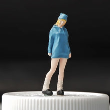 Load image into Gallery viewer, 1:64 Painted Figure Mini Model Miniature Resin Diorama Sand Trendy Hoodie Girl
