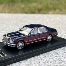 Load image into Gallery viewer, GFCC 1:64 Navy 1998 Silver Seraph Sedan Classic Model Diecast Metal Car
