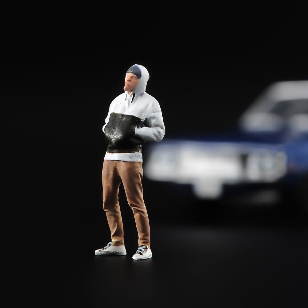1:64 Painted Figure Model Miniature Resin Diorama Sand Man in Hoodie Casual Toy New