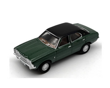 Load image into Gallery viewer, 1:76 Cortina MKIII Sedan Sports Classic Vintage Model Diecast Metal Car
