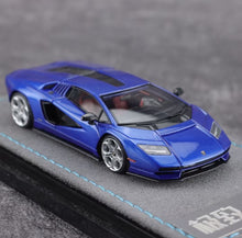 Load image into Gallery viewer, EC 1:64 Blue Countach LPI800-4 Racing Sports Model Diecast Resin Car New Collection
