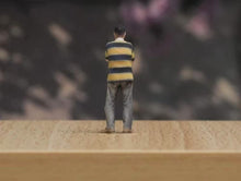 Load image into Gallery viewer, 1:64 Painted Figure Model Miniature Resin Diorama Sand Cool Polo Shrit Man Stand
