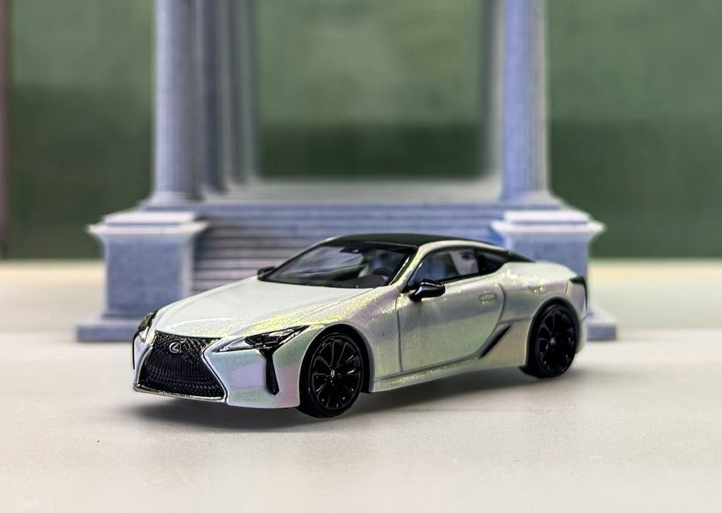 AR 1:64 Pearl White 2018 LC500 Coupe Sports Model Diecast Metal Car New Collection