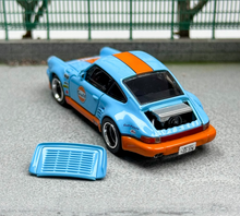 Load image into Gallery viewer, Master 1:64 Blue Gulf 911 930 Turbo Classic Sports Model Diecast Metal Car New Collection
