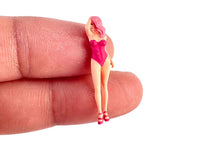 Load image into Gallery viewer, 1:64 Painted Figure Model Miniature Resin Diorama Sand Caual Man Hot Sexy Lady
