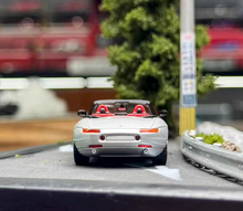 Load image into Gallery viewer, MINIGT 1:64 Silver Z8 Convertible Racing Sports Model Diecast Metal Car New Collection
