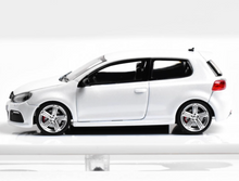 Load image into Gallery viewer, Maxwell 1:64 HEC White VW Golf GTI MK6 Sports Model Diecast Metal Car New Collection
