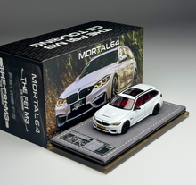 Load image into Gallery viewer, Mortal 1:64 White F81 M3 CS Touring Wagon Sports Model Diecast Metal Car New Collection
