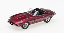 Load image into Gallery viewer, GFCC 1:64 1961 E Type Roadster Convertible Sports Model Diecast Metal Car
