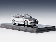 Load image into Gallery viewer, INNO 1:64 JDM Silver Mitsubishi Lancer EVO Racing Sports Model Toy Metal Car Display Box
