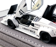 Load image into Gallery viewer, Topart 1:64 White LBWK Countach Racing Sports Model Diecast Metal Car New Collection
