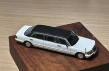 Load image into Gallery viewer, MZS 1:64 HEC White W126 1000Sel  Luxury Limousine Model Diecast Metal Car New Collection
