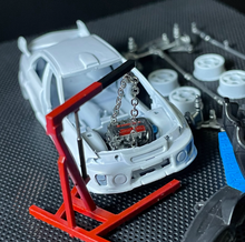 Load image into Gallery viewer, 1:64 Evo Parts 4G63 Engine Lifting Bracket Garage Scene Model Resin Car Set
