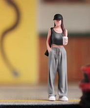 Load image into Gallery viewer, 1:64 Painted Figure Model Miniature Resin Diorama Sand Shopping Girl Beauty Lady

