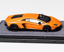 Load image into Gallery viewer, Halo 1:64 Orange Aventador LP720-4 Sports Model Diecast Resin Car New Collection
