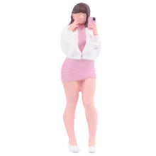 Load image into Gallery viewer, 1:64 Painted Figure Model Miniature Resin Diorama Sand Selfie Pretty Girl Lady

