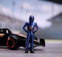 Load image into Gallery viewer, 1:64 Painted Figure Model Miniature Resin Helmet Racer Driver in Blue and Red
