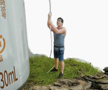 Load image into Gallery viewer, 1:64 Painted Figure Mini Model Miniature Resin Diorama Climber Mountaineer Sand
