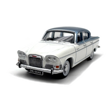 Load image into Gallery viewer, 1:76 1963 Humber MKI Classic Vintage Sedan Sports Model Diecast Metal Car New Collection
