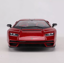Load image into Gallery viewer, Bburago 1:24 Red Countach Lpi800-4 Open Model Diecast Metal Car New Collection
