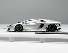Load image into Gallery viewer, Tardis 1:64 Silver Aventador LP700-4 Sports Model Diecast Resin Car New Collection
