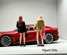 Load image into Gallery viewer, 1:64 Painted Figure Miniature Mini Resin Model Diorama Lady With Bag Lady Set
