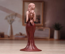 Load image into Gallery viewer, 1:24 Painted Figure Model Miniature Resin Diorama Red Dining Dress Beauty Woman
