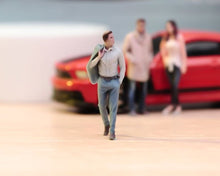 Load image into Gallery viewer, 1:64 Painted Figure Model Miniature Resin Diorama Sand Suit Man Walking Handsome
