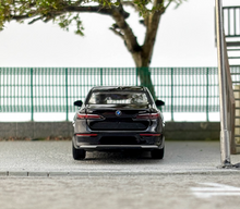 Load image into Gallery viewer, MINIGT 1:64 Black BMW i7 EV Sedan xDrive60 Sports Model Diecast Metal Car New Collection
