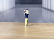 Load image into Gallery viewer, 1:64 Painted Figure Model Miniature Resin Diorama Sand Father and Son Man Boy
