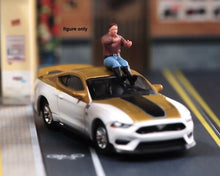 Load image into Gallery viewer, 1:64 Painted Unpainted Figure Model Miniature Resin Diorama Sand Toy Drving Man
