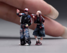Load image into Gallery viewer, 1:64 Painted Figure Model Miniature Resin Sand Hip Hip Style Couple Man Girl
