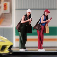 Load image into Gallery viewer, 1:64 Painted Figure Model Miniature Resin Diorama Sand Shopping Pretty Girl Lady
