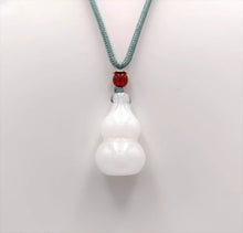 Load image into Gallery viewer, Nature Jade White Gourd Pendant Necklace Gift Jewelry charm Blessing Lucky New
