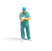 Load image into Gallery viewer, 1:64 Painted Figure Mini Model Miniature Resin Diorama Doctor Nurse Preparing
