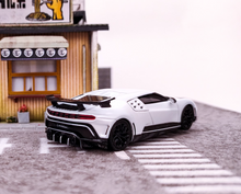 Load image into Gallery viewer, U2 1:64 White Centodieci 110 Super Racing Sports Model Diecast Resin Car New
