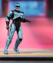 Load image into Gallery viewer, 1:64 Painted Figure Model Miniature Resin Diorama Sand Robot Mechanical Man Toy New Collection
