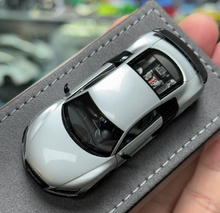Load image into Gallery viewer, GRYNING 1:64 Silver R8 GT Racing Sports Model Diecast Resin Car New Collection

