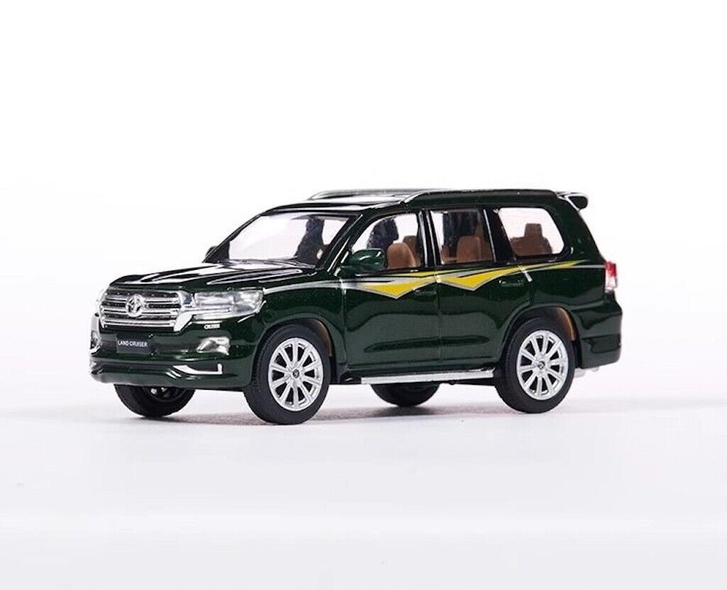 Masdi 1:64 2016 Green Land Cruiser LC200 ORV GXR V6 Model Diecast Metal Car