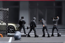 Load image into Gallery viewer, 1:64 Painted Figure Model Miniature Resin Diorama Toy Sand Bandit Ganster Set
