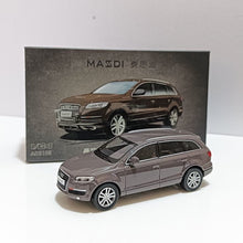 Load image into Gallery viewer, Masdi 1:64 2008 Brown Q7 FSI Quattro SUV Sports Model Diecast Metal Car New Collection
