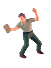 Load image into Gallery viewer, 1:64 Painted Figure Model Miniature Resin Diorama Sand Old Woman Cleaning Worker
