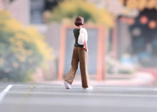 Load image into Gallery viewer, 1:64 Painted Figure Model Miniature Resin Diorama Sand Casual Trendy Girl Lady A
