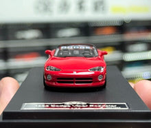 Load image into Gallery viewer, GFCC 1:64 Red 1993 Viper Roadster Convertible Sport Model Diecast Metal Car
